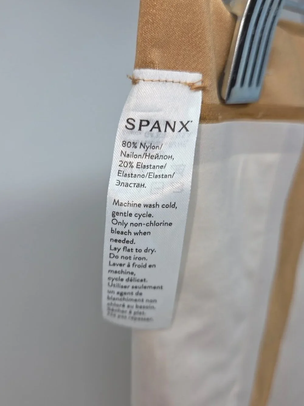 SPANX SPANXsculpt OnCore High-Waisted Mid-Thigh Short, Size M